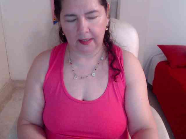 leonela-68 webcam