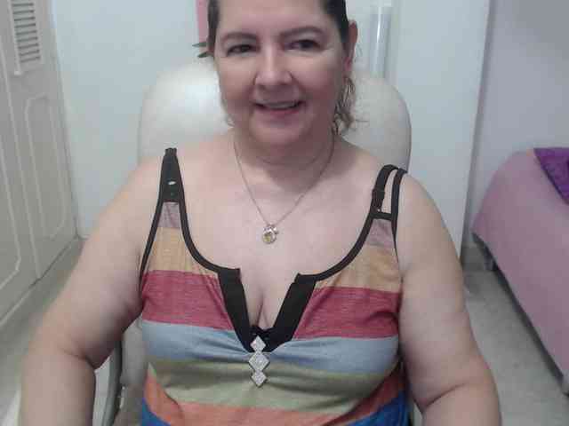 Leonela-68 - Girl 