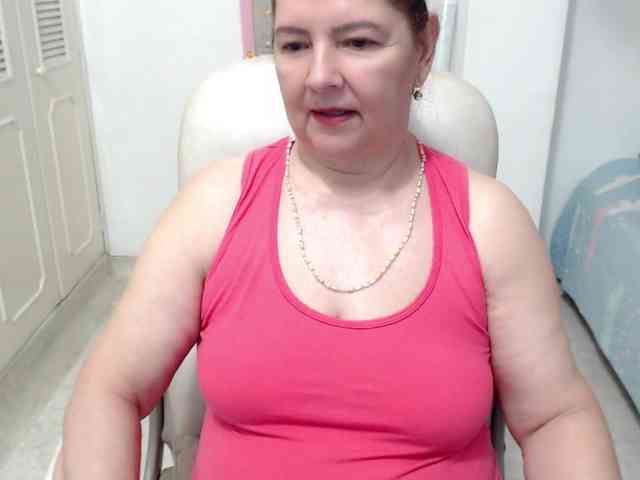leonela-68 webcam