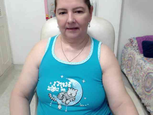 leonela-68 webcam