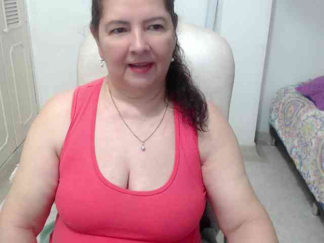 leonela-68