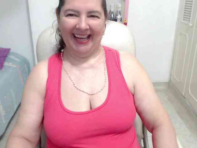 leonela-68 webcam