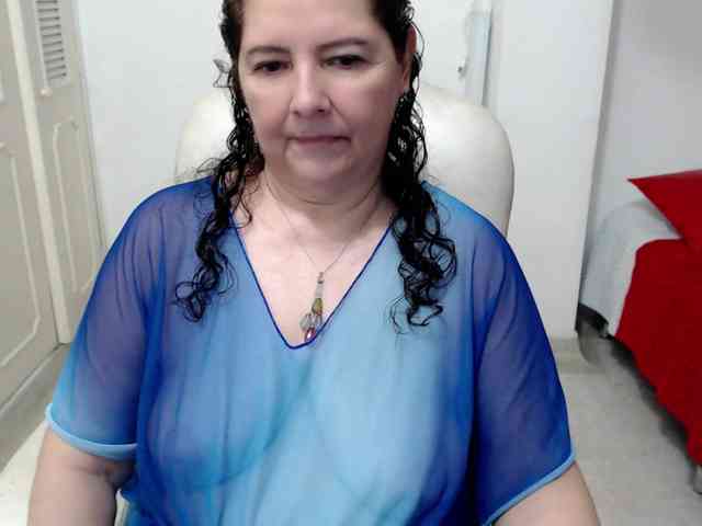 leonela-68 webcam