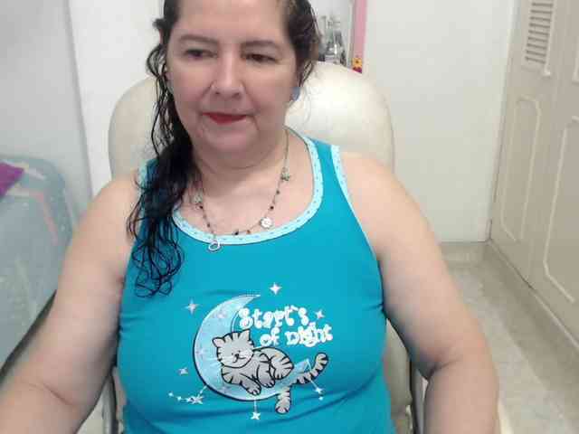 leonela-68 webcam