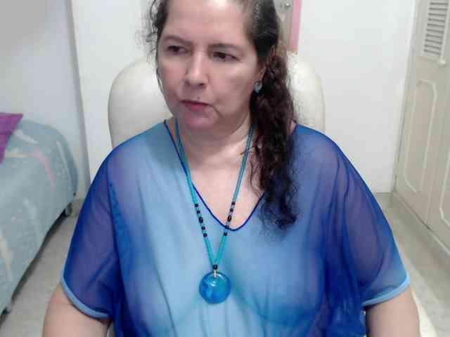 leonela-68 webcam