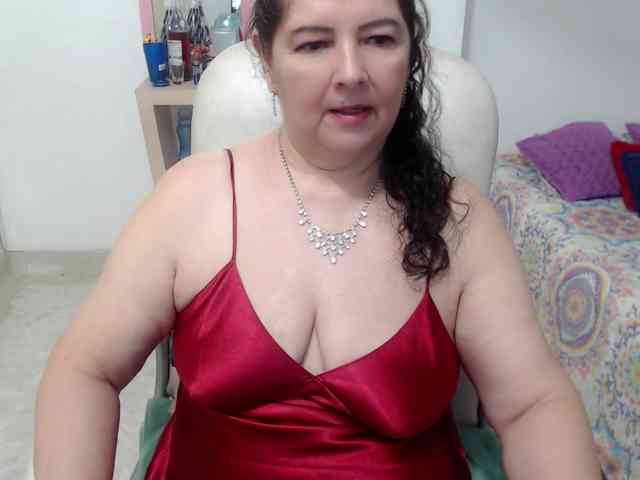 leonela-68 webcam