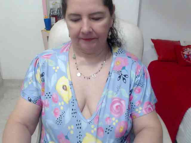 leonela-68 webcam