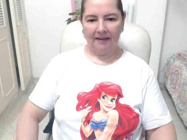 leonela-68