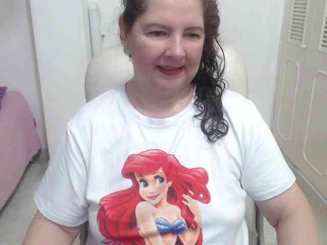 leonela-68