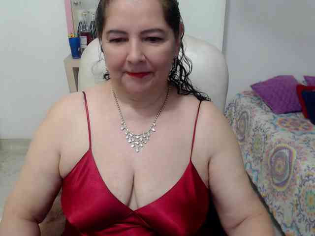 leonela-68 Live Webcam on BongaCams
