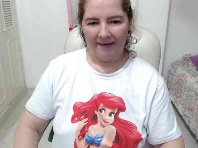 leonela-68 webcam
