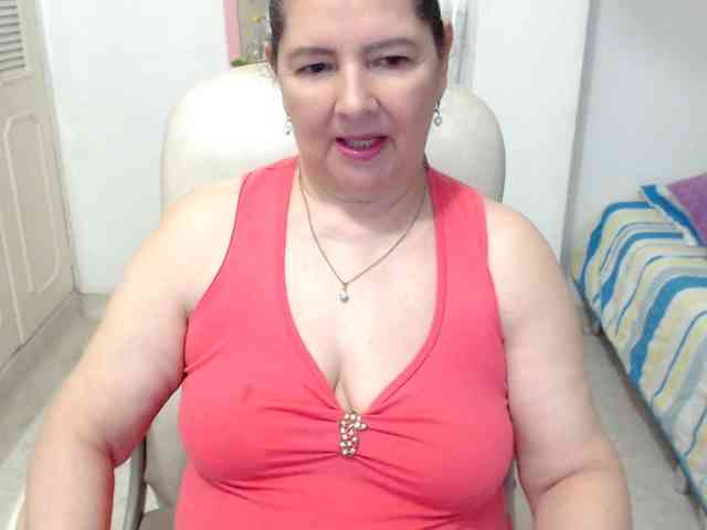 leonela-68