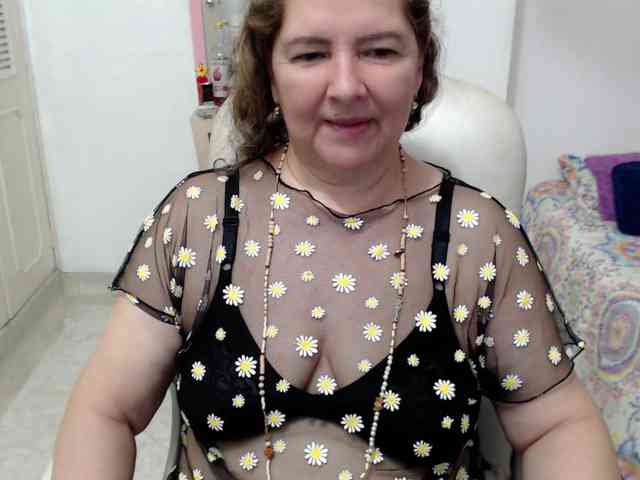 leonela-68 leonela-68