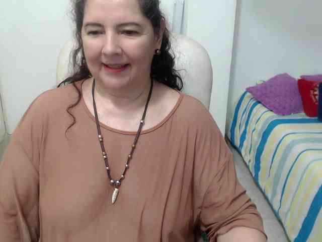 leonela-68 webcam