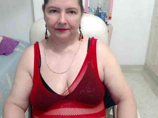 leonela-68 webcam