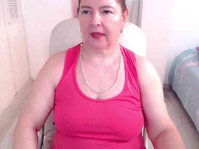 leonela-68 webcam