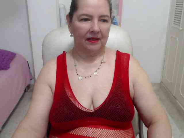 leonela-68 webcam