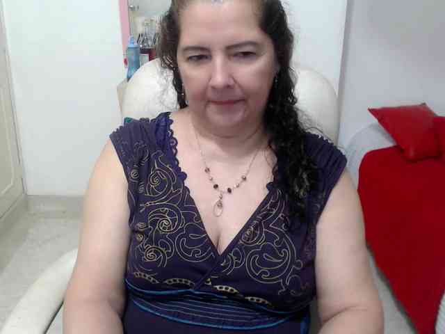leonela-68 webcam
