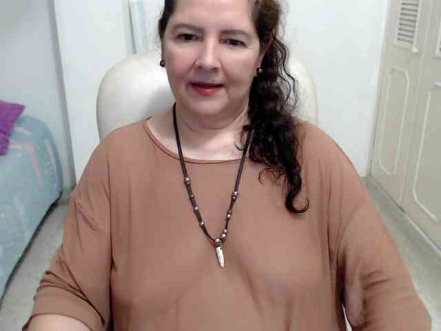 leonela-68 webcam
