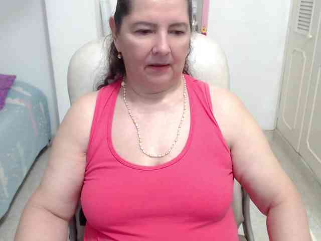 leonela-68 webcam