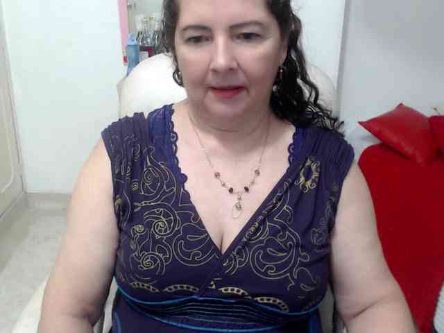 leonela-68 webcam