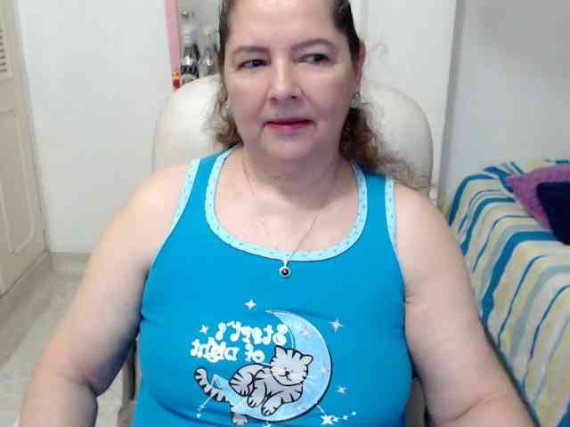 leonela-68