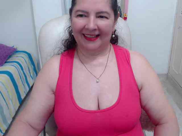leonela-68
