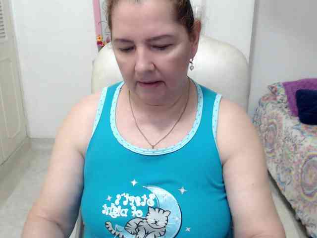 leonela-68 webcam