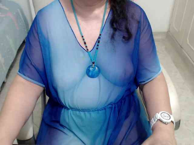 leonela-68 webcam