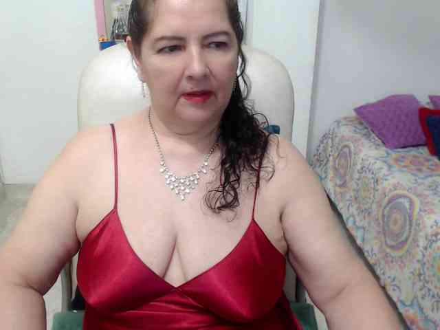 leonela-68 webcam