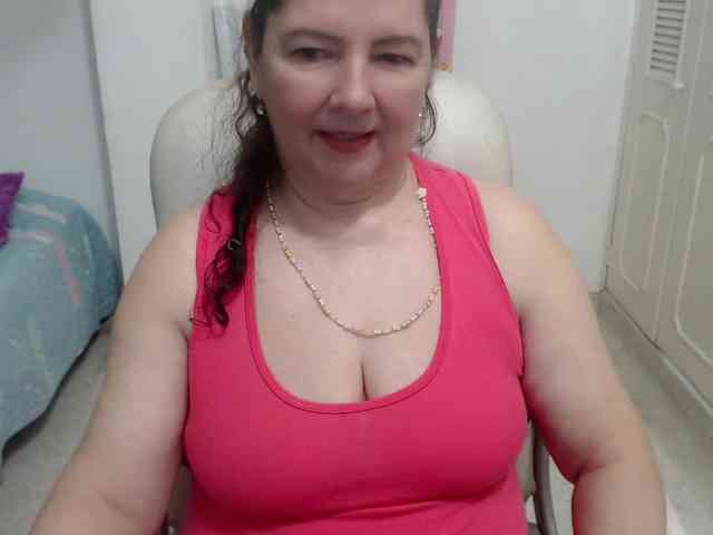 leonela-68 webcam