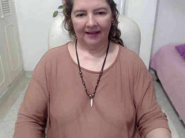 leonela-68 webcam