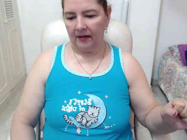 leonela-68 Live Webcam on BongaCams