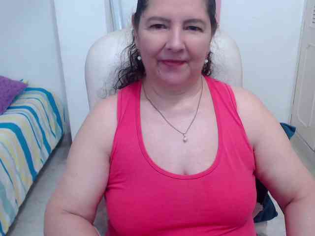 leonela-68