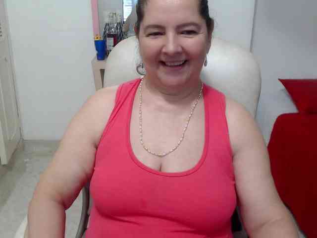 leonela-68 webcam