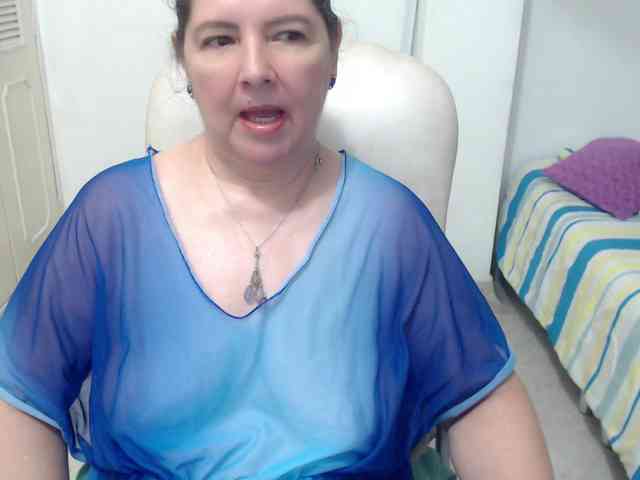 leonela-68 webcam