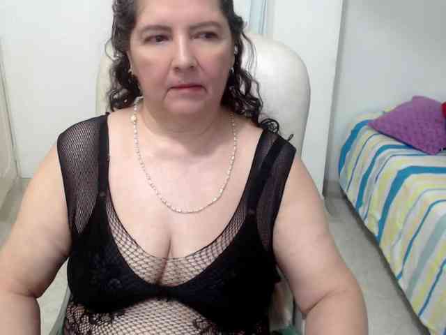leonela-68 webcam