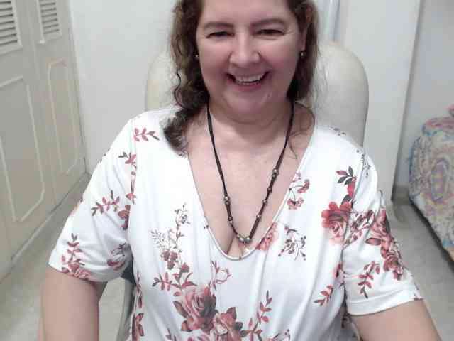 leonela-68 webcam