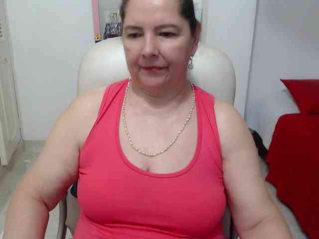 leonela-68 webcam