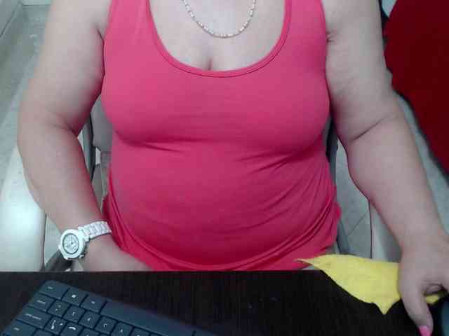leonela-68 webcam