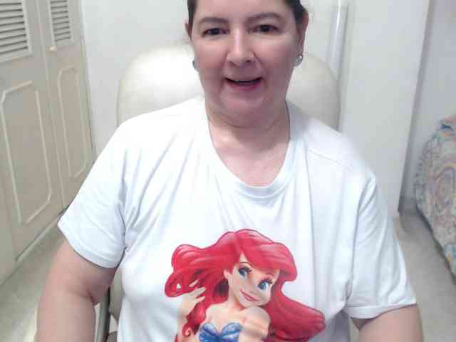 leonela-68 webcam