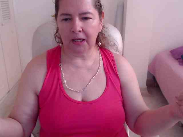leonela-68