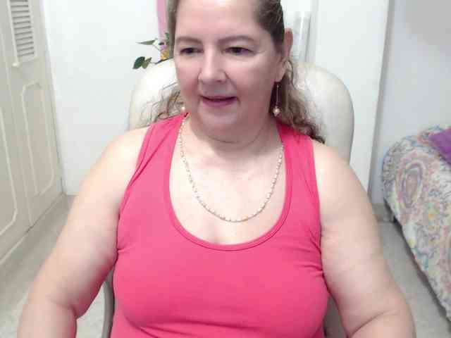 leonela-68 webcam