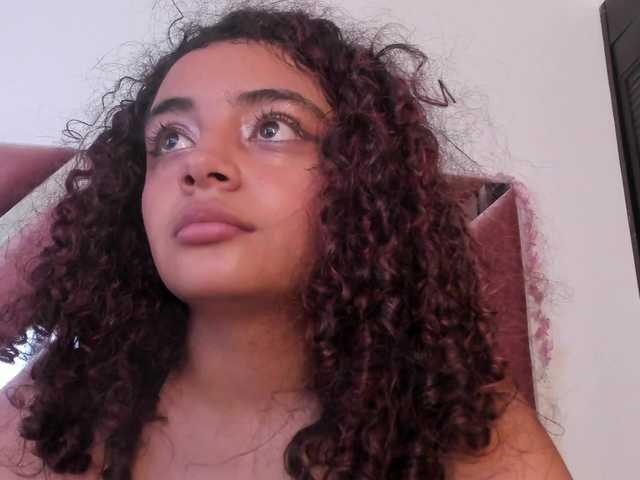 Dahlia-rossee live cam on BongaCams