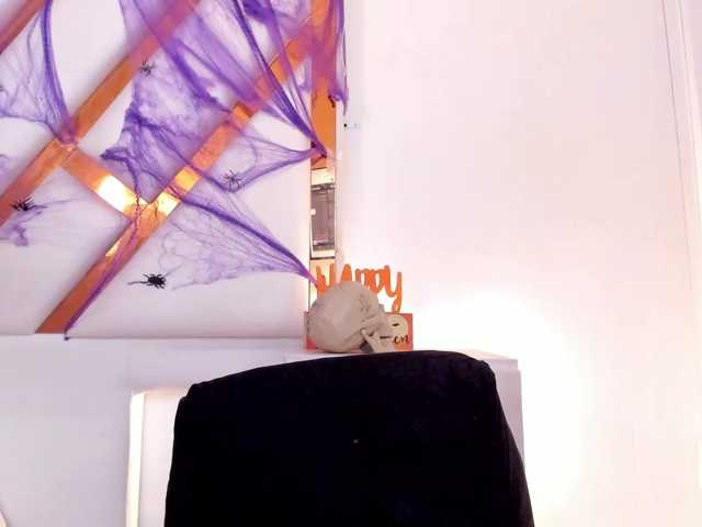 Dahlia-rossee live cam on BongaCams