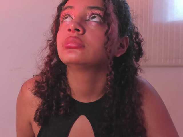 Dahlia-rossee live cam on BongaCams