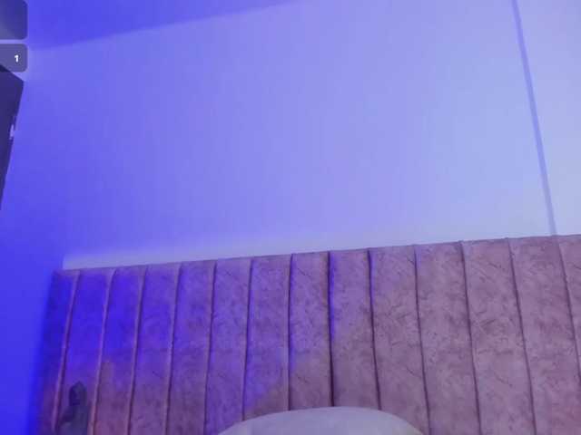 Dahlia-rossee live cam on BongaCams