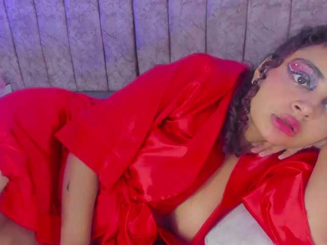 Dahlia-rossee live cam on BongaCams
