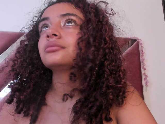 Dahlia-rossee live cam on BongaCams
