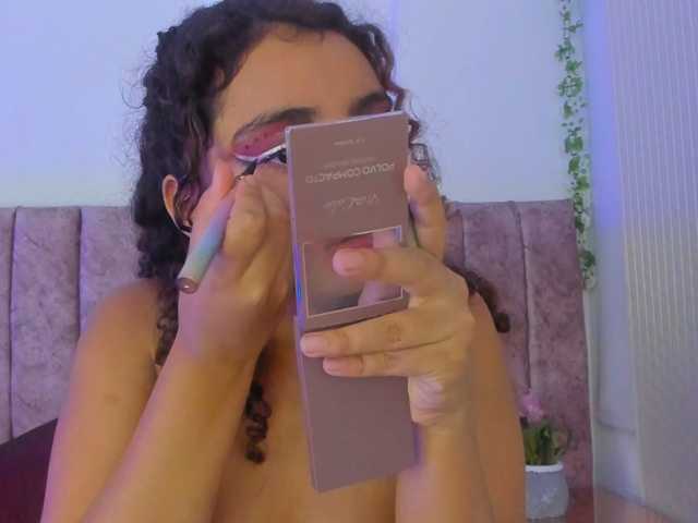 Dahlia-rossee live cam on BongaCams
